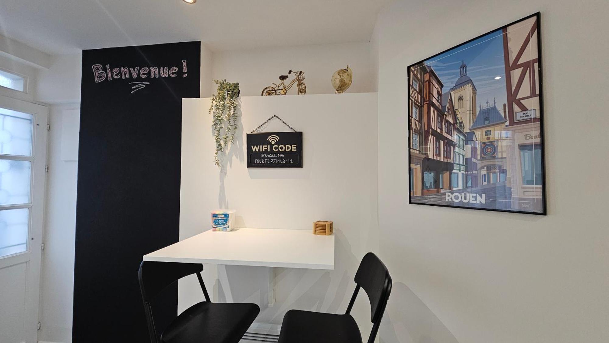 L'Armand Apartment Rouen Bagian luar foto